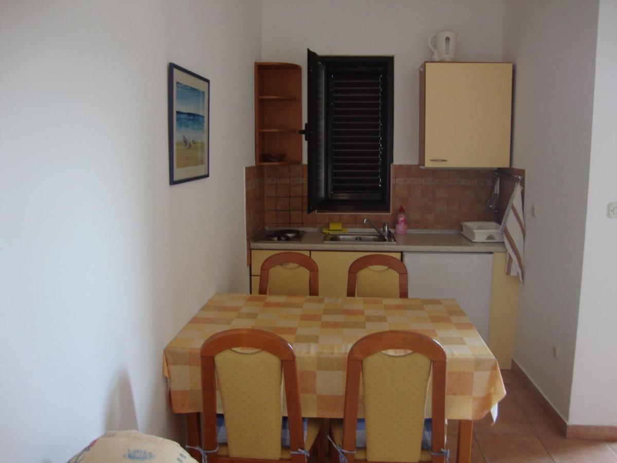 Apartmani Lavanda Pag Town Habitación foto