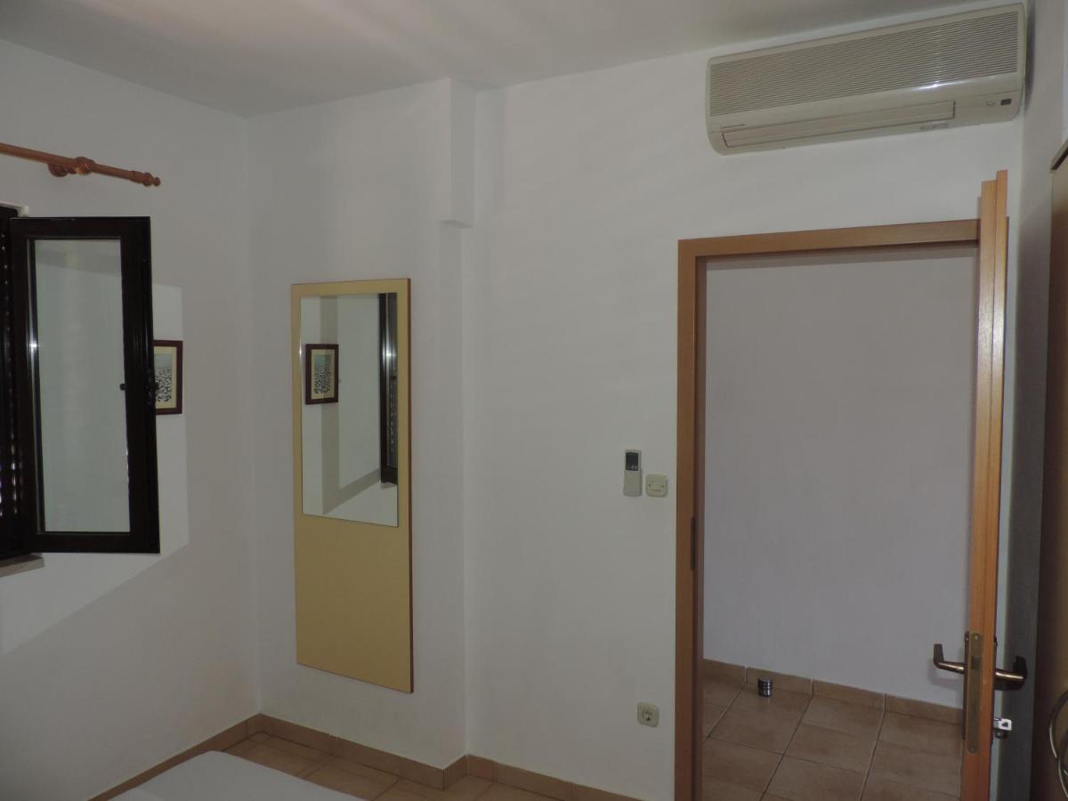 Apartmani Lavanda Pag Town Habitación foto