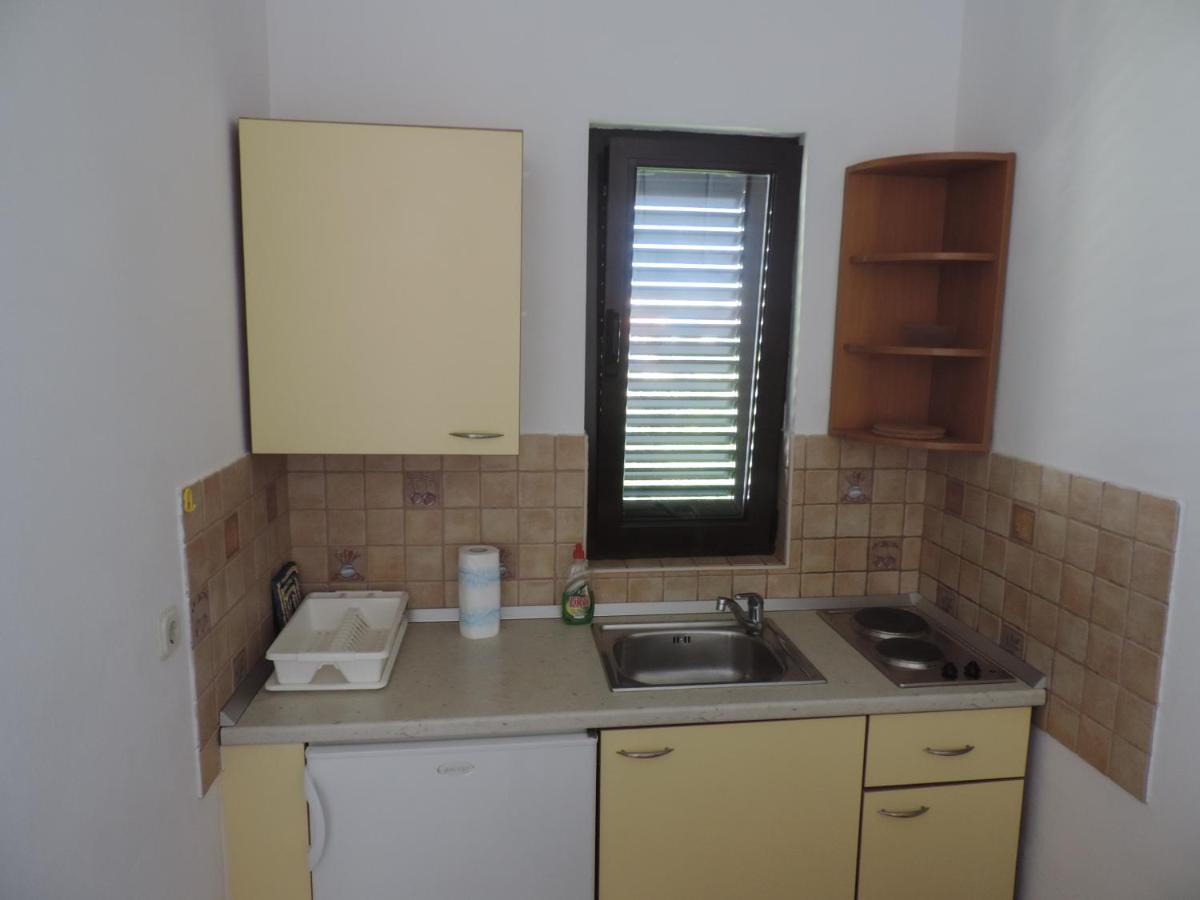 Apartmani Lavanda Pag Town Habitación foto